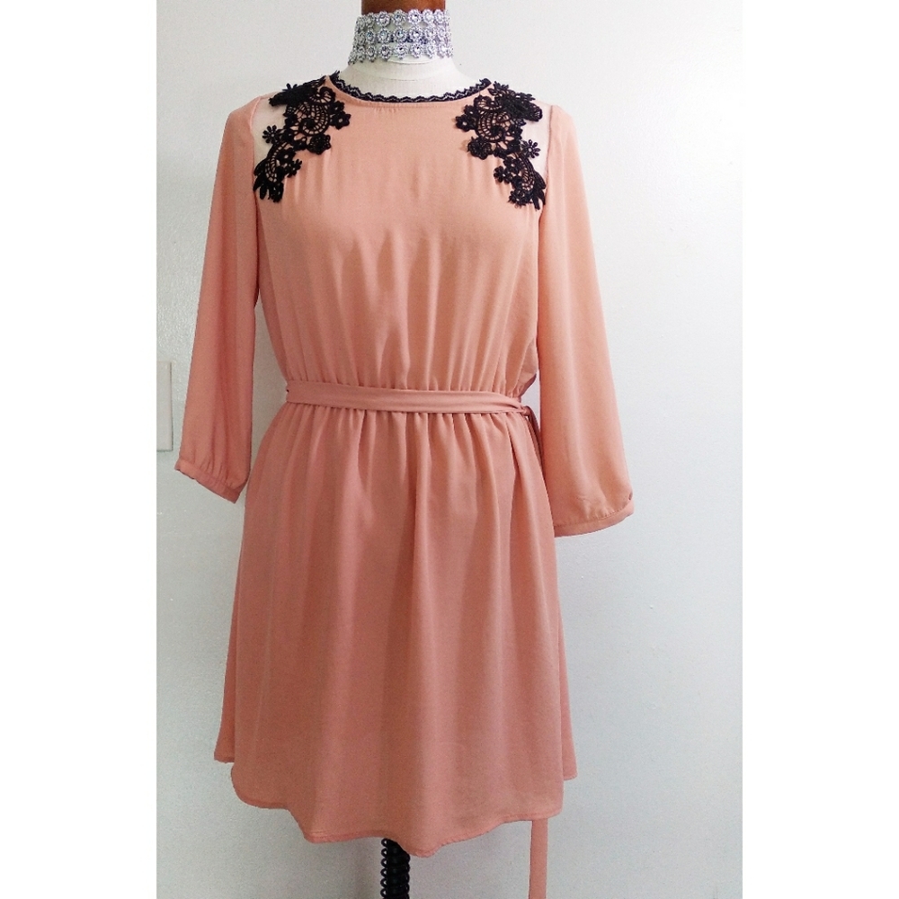 Forever 21 Floral applique tie blouse